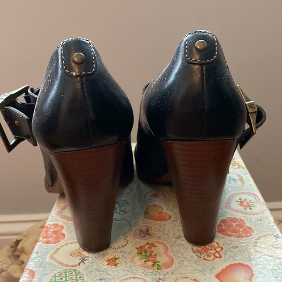 Frye Andrea MJ - Picture 3 of 5